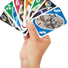 UNO Star Wars The Mandalorian Edition Card Game - Classic Matching Game with The Child (Grogu) Special Card for Kids, Adults & Family Game Night