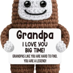 Handmade Crochet Bigfoot Grandpa Gift – Funny Retirement, Birthday & Father’s Day Desk Decor for Papas & Great Grandfathers