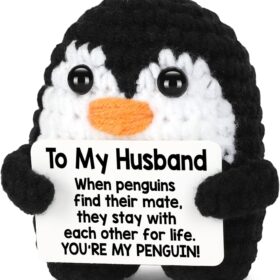 Handmade Crochet Penguin Gift for Husband – Cute Romantic Valentine’s Day, Birthday, or Anniversary Present for Men (Pocket-Sized Companion with 'You're My Penguin' Card)