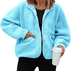 LIZALIG Women's Cropped Sherpa Shacket - Soft Fuzzy Fleece Button Up Jacket with Pockets