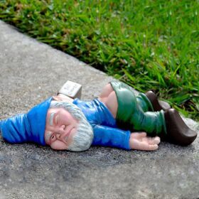 Funny Drunk Dwarf Garden Gnome Statue - Resin Novelty Sculpture for Outdoor Patio, Lawn, Yard & Indoor Decor - Unique Humorous Gift