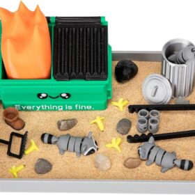 Stylor Dumpster Fire Zen Garden - Novelty Desktop Sandbox with Raccoon, Mini Rake & Accessories for Stress Relief & Office Decor