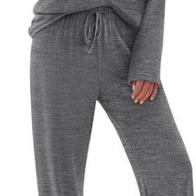 Ekouaer Women's Long Sleeve Pajama Set - Soft Cozy Loungewear Pullover Top & Pants with Pockets - S-XXL