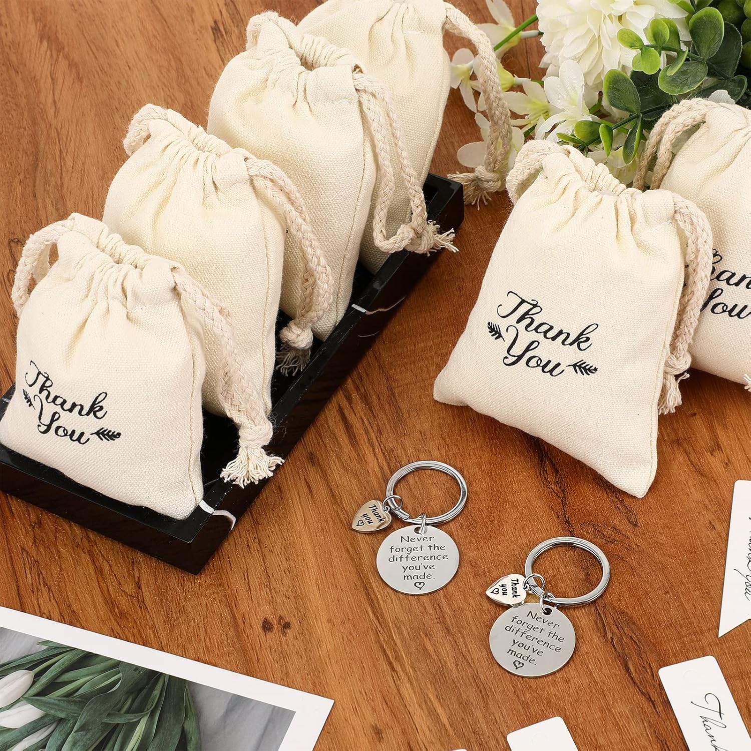 Yinkin 36-Piece Bulk Employee Appreciation Gift Set – Inspirational Keychains with Drawstring Bags for Office Staff, Teachers, and Coworkers
