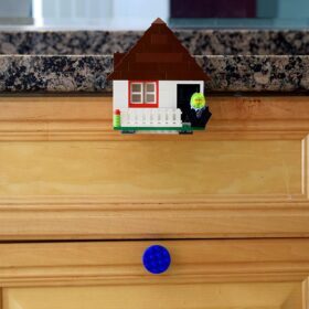 5-Piece Build-On Brick Cabinet Knobs – Compatible with Major Building Block Bricks – DIY Drawer Pulls for Dressers, Nightstands & Playrooms (Includes Mounting Screws)