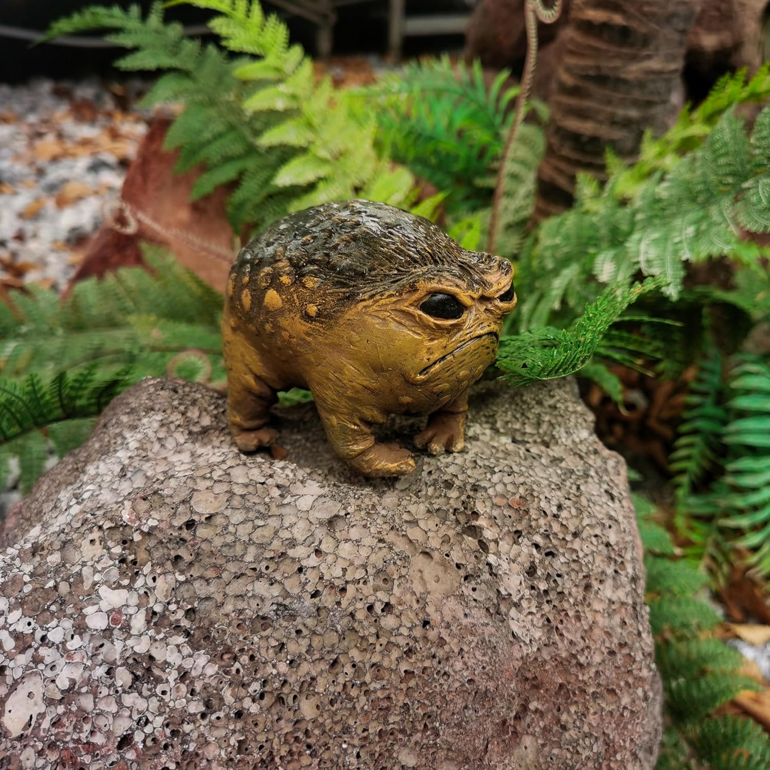 Grumpy Toad Garden Statue - Hand-Painted Resin 'Angry Avocado' Sculpture for Indoor & Outdoor Decor
