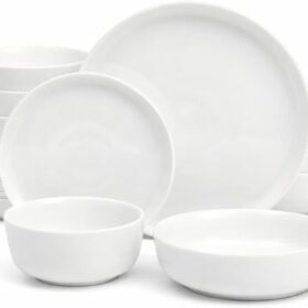 Gibson Home Oslo 16-Piece Porcelain Dinnerware Set - Service for 4, Chip & Scratch Resistant, Microwave & Dishwasher Safe (White)
