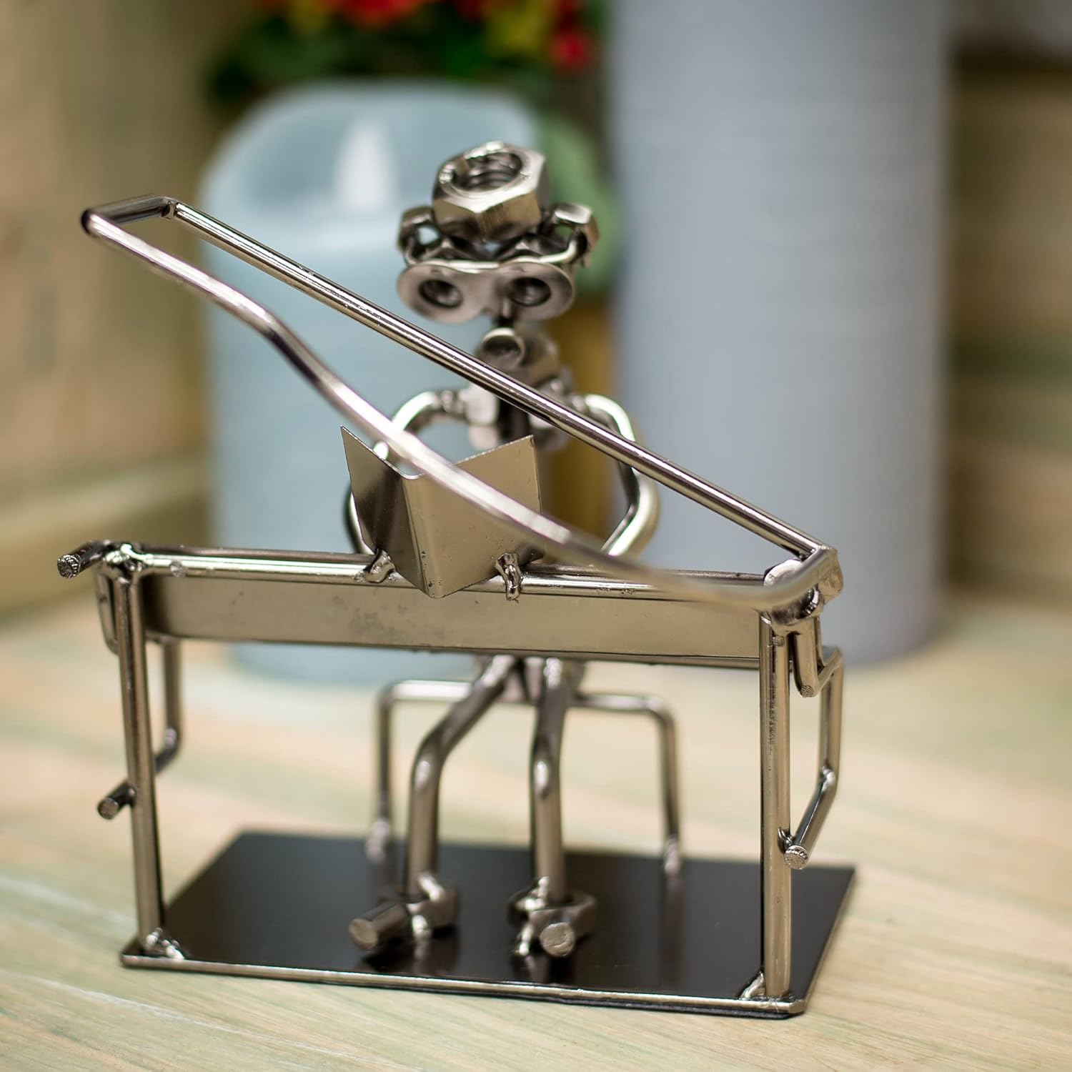 Broadway Gift Pianist Handcrafted Metal Musician Figurine – 7-Inch Artistic Home Décor & Music Lover Gift