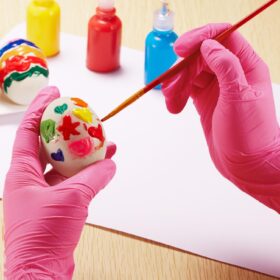 Kids Disposable Nitrile Gloves – 100 Count Latex & Powder-Free Gloves for Painting, Crafting, Cleaning – Safety Protection for Children