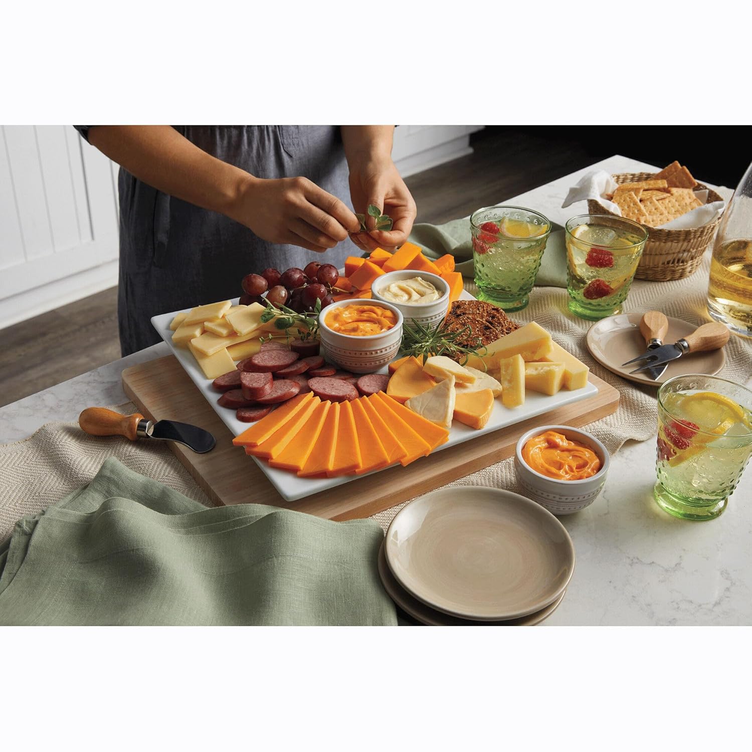 The Swiss Colony 27-Favorite Gourmet Food & Cheese Gift Box - Summer Sausage, Chocolates, Petits Fours & Snacks - Holiday & Party Sampler