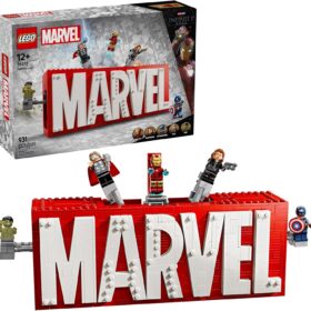 LEGO Marvel 76313: Iconic Marvel Logo & Avengers Minifigure Set – Interactive Building Kit with Hulk, Thor & Iron Man – Kids Display Toy