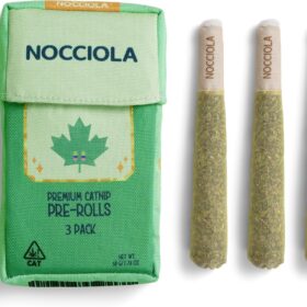 Nocciola 3-Pack Premium Catnip Toys – 100% Organic Cat Kicker & Teething Chew for Stress Relief & Play