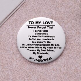 Pocket Hug Token Gift – Inspirational Metal Reminder Keychain for Mental Health, Sobriety & Self Love – Sentimental PU Leather Keyring for Friends, Family & Loved Ones