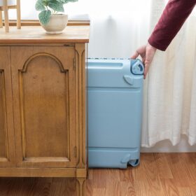 SportPet Designs Large Collapsible Plastic Dog Crate with Rolling Door – Portable, Durable Travel Kennel for Cats & Dogs up to 50 lbs