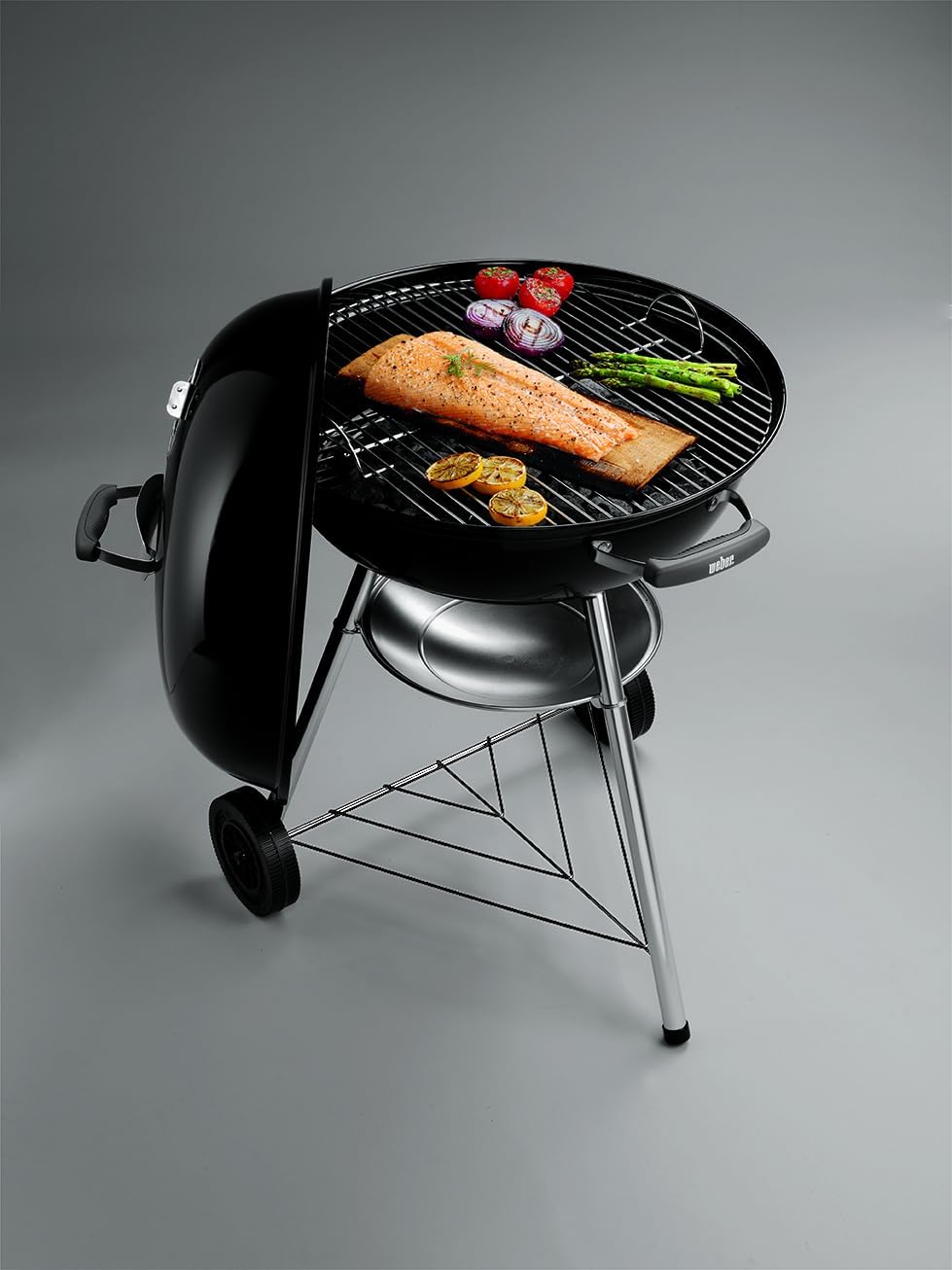 Weber Jumbo Joe Premium 22-Inch Portable Charcoal Grill – Black Outdoor BBQ with 363 Sq In Cooking Area, Porcelain-Enameled Bowl & Airflow Control