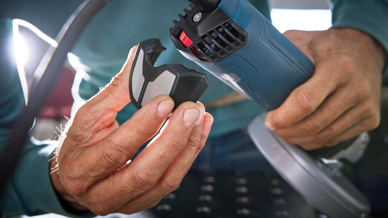 BOSCH GWS14-60 6-Inch Angle Grinder - 13-Amp Motor, 9,700 RPM, Slide Switch, KickBack Control & Anti-Vibration Handle for Metal & Concrete