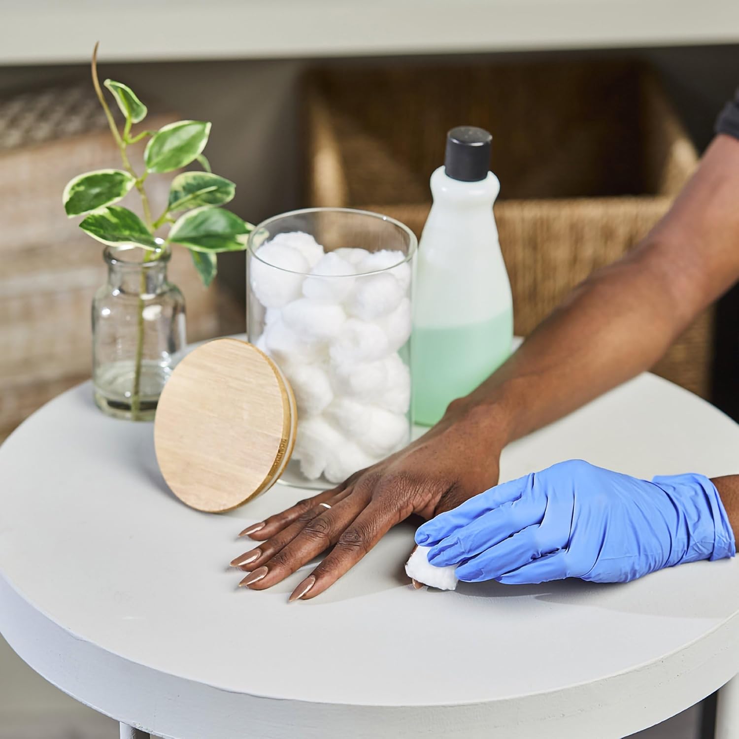 CareStock Blue Nitrile Exam Gloves - 200 Count, Powder-Free, Latex-Free, Food Safe, Medical Grade, Chemo-Tested, Medium