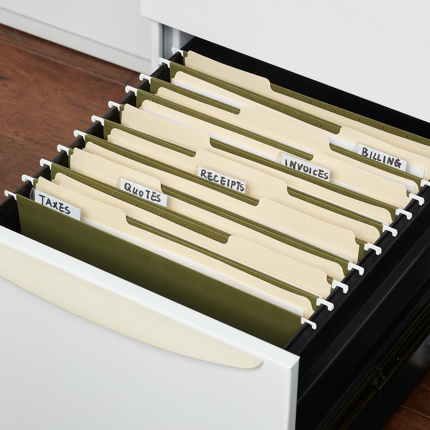 Staples Heavy-Duty Hanging File Folders, Letter Size, 5-Tab, Standard Green - 100 Pack (2 Boxes of 50)