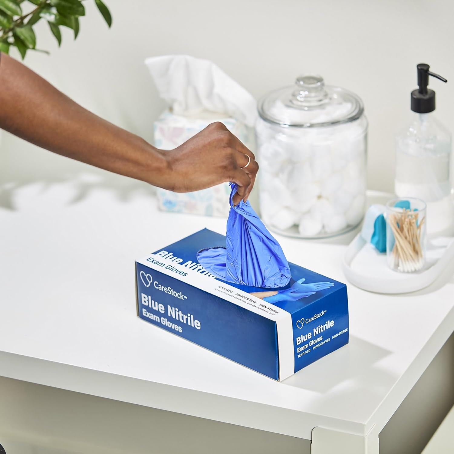 CareStock Blue Nitrile Exam Gloves - 200 Count, Powder-Free, Latex-Free, Food Safe, Medical Grade, Chemo-Tested, Medium