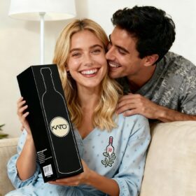 Kato Wine Accessories Gift Set - Premium Corkscrew Kit with Drip Ring, Foil Cutter, Aerator Pourer & Stopper in Bottle-Shaped Case - Elegant Wine Tool Set for Valentine's, Anniversary, Wedding Gifts (Black)