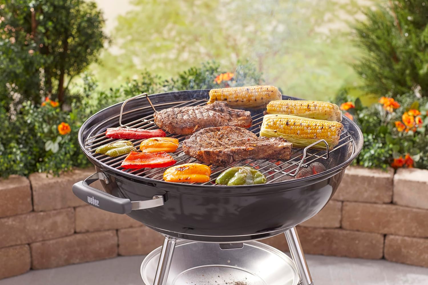 Weber Jumbo Joe Premium 22-Inch Portable Charcoal Grill – Black Outdoor BBQ with 363 Sq In Cooking Area, Porcelain-Enameled Bowl & Airflow Control